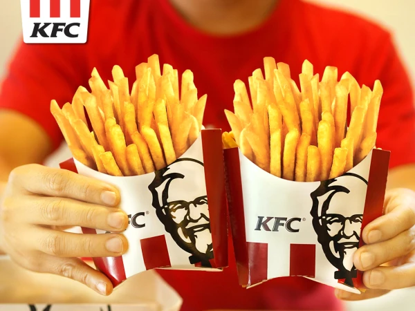 “GHÉ NGANG MĂM GÀ - RƯỚC NGAY QUÀ SANG” TẠI KFC VINCOM