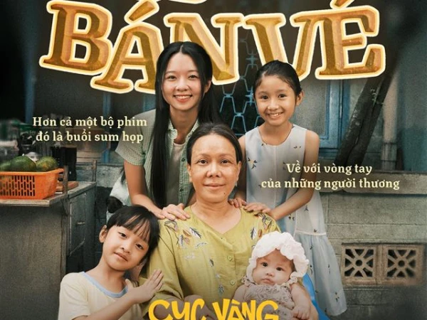 Starlight Cinema- Phim Cục Vàng Của Ngoại