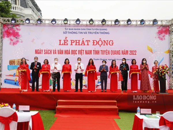 Lễ phát động Ngày Sách và Văn hóa đọc Việt Nam 2022 tại Tuyên Quang