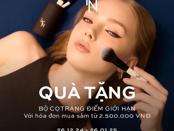 QUÀ TẶNG BỘ CỌ TRANG ĐIỂM GIỚI HẠN