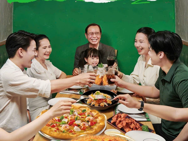 The Pizza Company thứ 4 mua 1 tặng 1