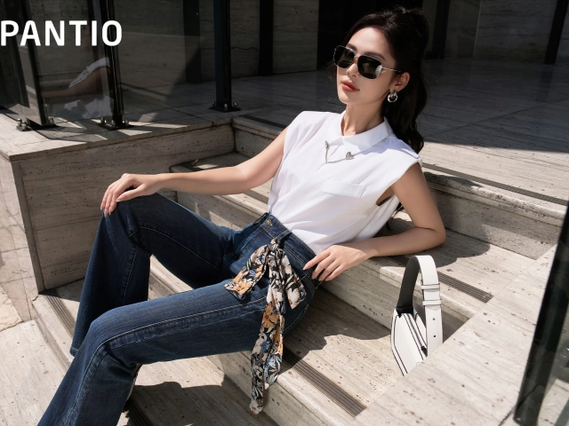 Pantio VCP LONG BIÊN| Phối đồ với quần jeans đơn giản mà vẫn thanh lịch cho nàng công sở