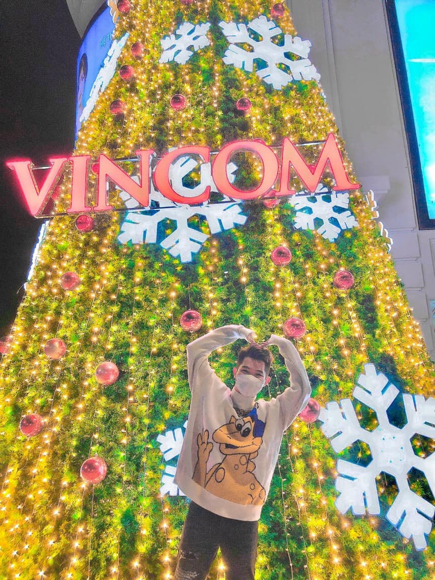 Check in Giáng sinh tại Vincom Center Đồng Khởi