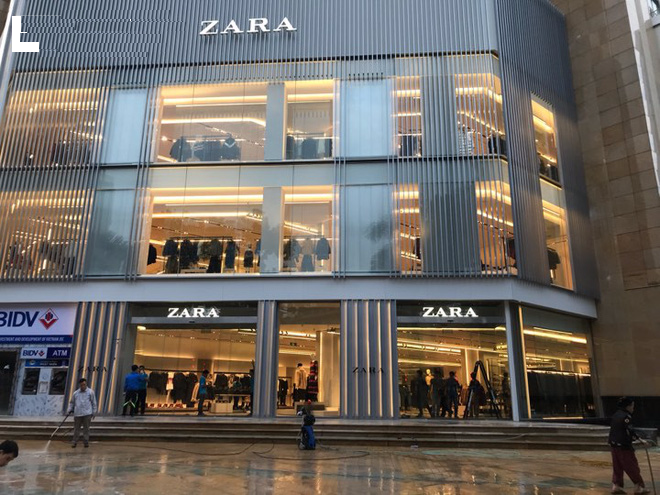 Zara Tại Vincom Center Bà Triệu - Store 3 Tầng 