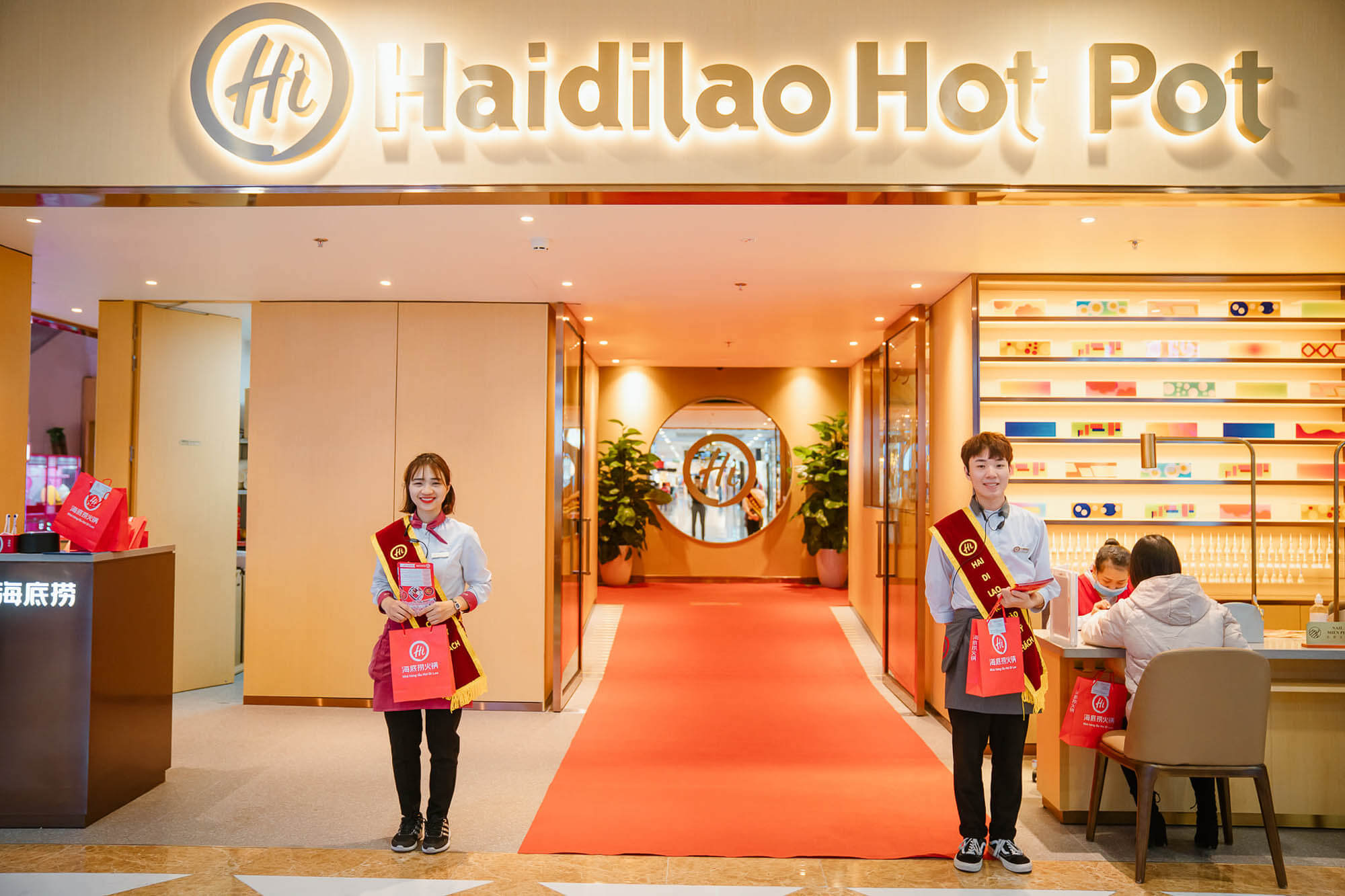 Haidilao Hotpot Vincom Plaza Phan V n Tr Vincom