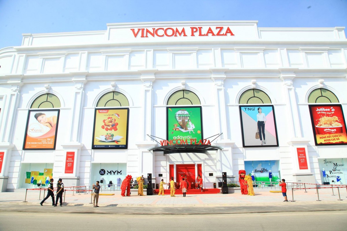 Vincom Plaza được xây dựng và thiết kế hoành tráng 