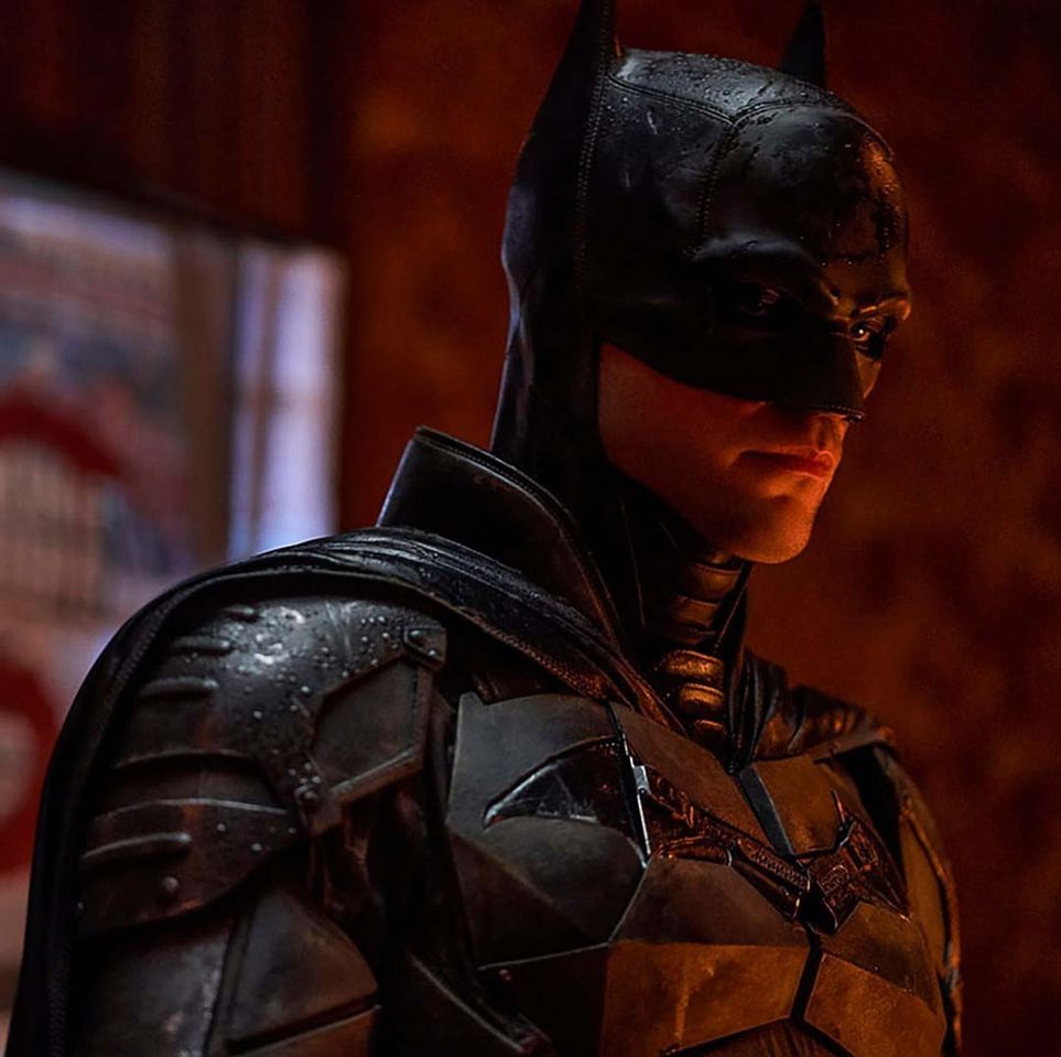 Những cái chết thảm dẫn đến lời nguyền về Batman  Phim chiếu rạp