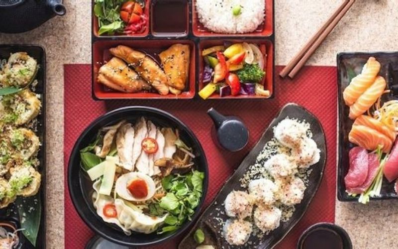 Nhà hàng Dozo Sushi Dining