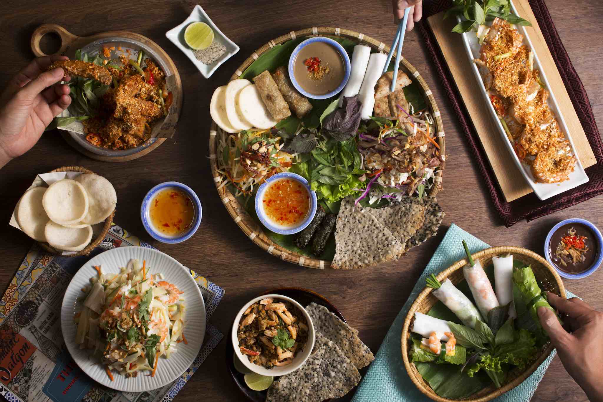 Tối nay ở Hà Nội ăn gì? TOP 30 quán ăn tối ở Hà Nội ngon, nổi tiếng | Vincom | Vincom