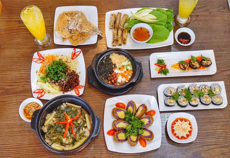 Các món chay hấp dẫn tại nhà hàng Pema Herbal Cuisine