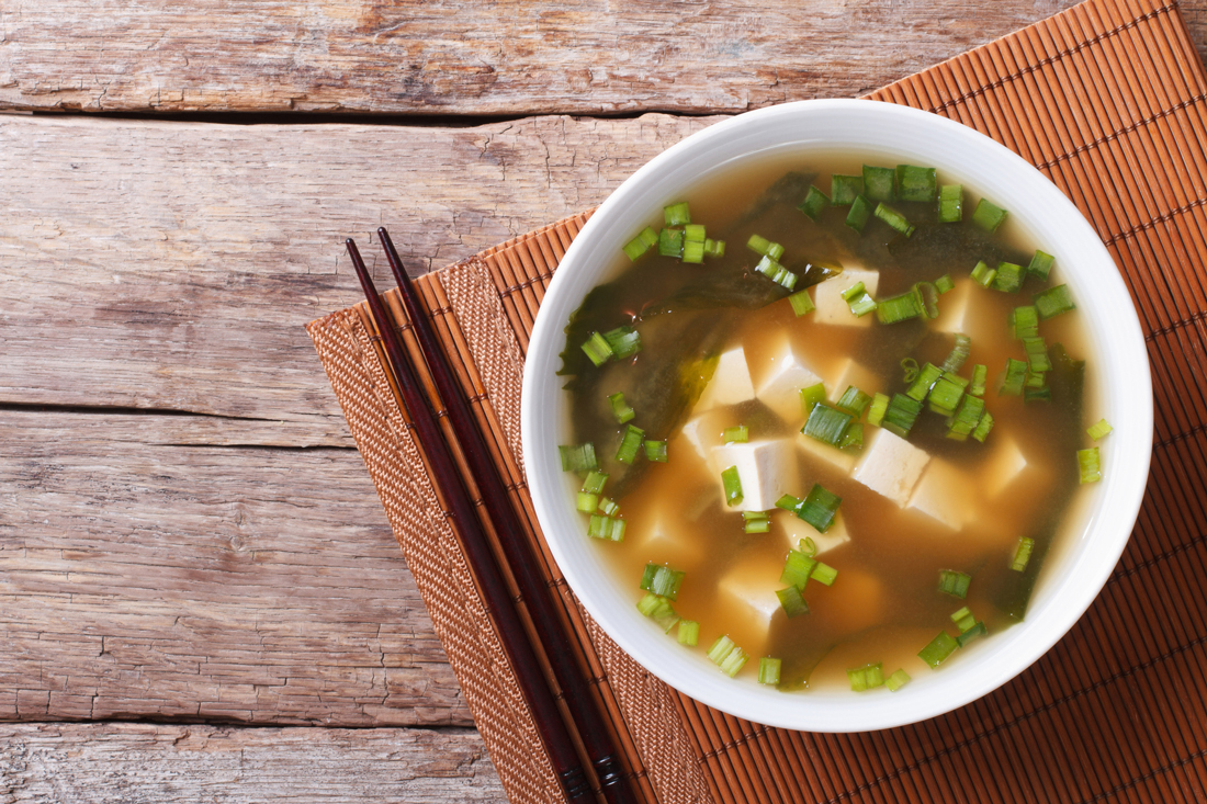 Súp miso là loại súp phổ biến trong bữa ăn của người Nhật