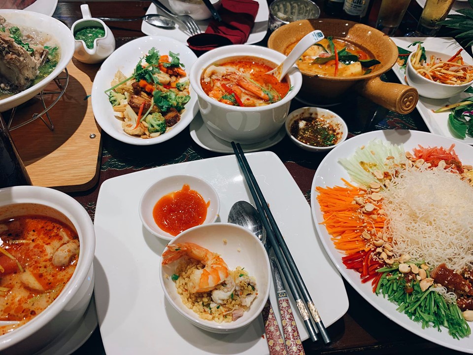 Nakharat Thai Restaurant - Nhà hàng món Thái 