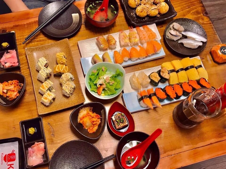 Nguyên liệu Buffet Sushi Kunimoto được lựa chọn kỹ càng