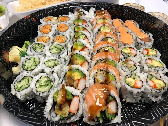 Sushi in Sushi nổi tiếng với hơn 100 món Nhật Bản