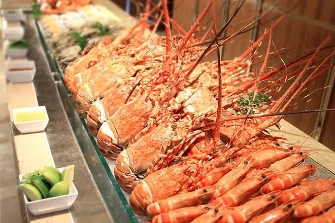 Happy Tôm - Nhà buffet hải sản phong cách Thái Lan