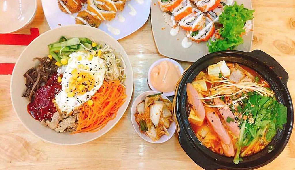 Cơm trộn Hai Cô - Địa điểm thưởng thức món tokbokki và món ăn Hàn Quốc 