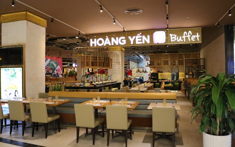 không gian siêu rộng rãi, thoáng mát và sang trọng tại nhà hàng Hoàng Yến Buffet