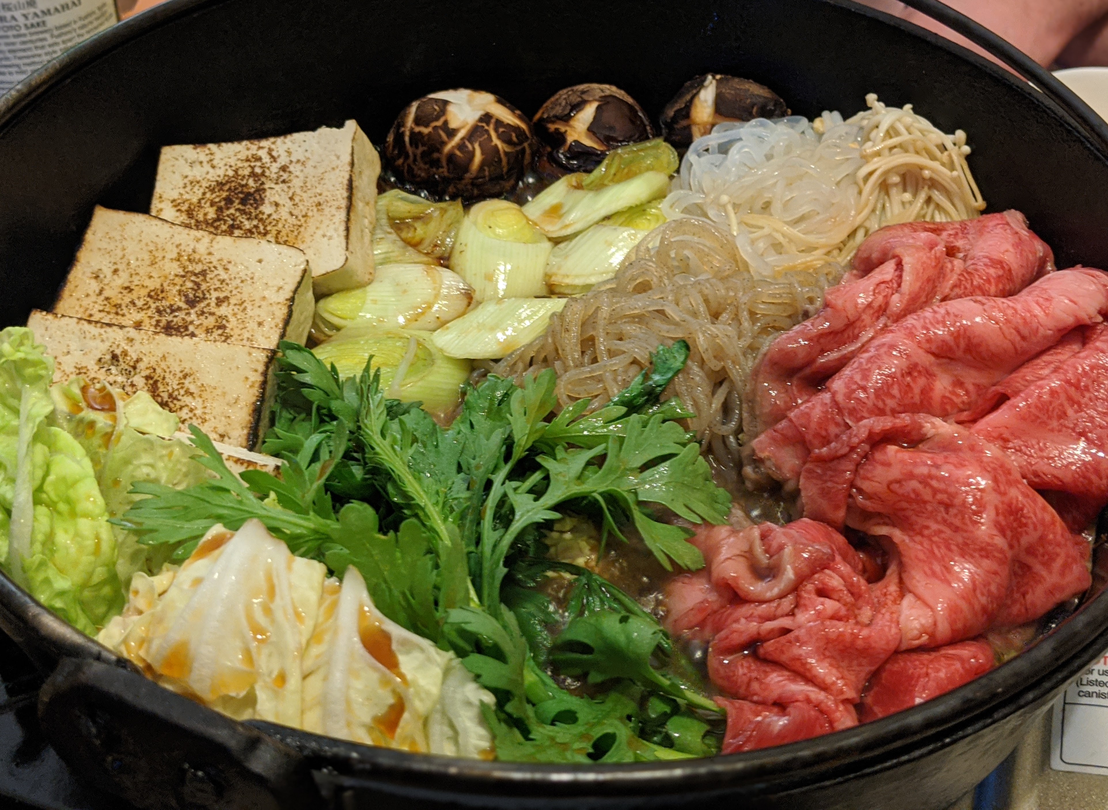 Sukiyaki - Món ăn Nhật Bản