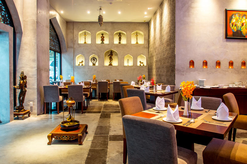 Nhà hàng Ấn Độ Tandoor India Restaurant với không gian sang trọng
