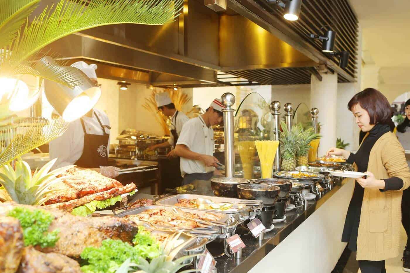 Nhà hàng buffet ăn sáng Nha Trang Asia Paradise
