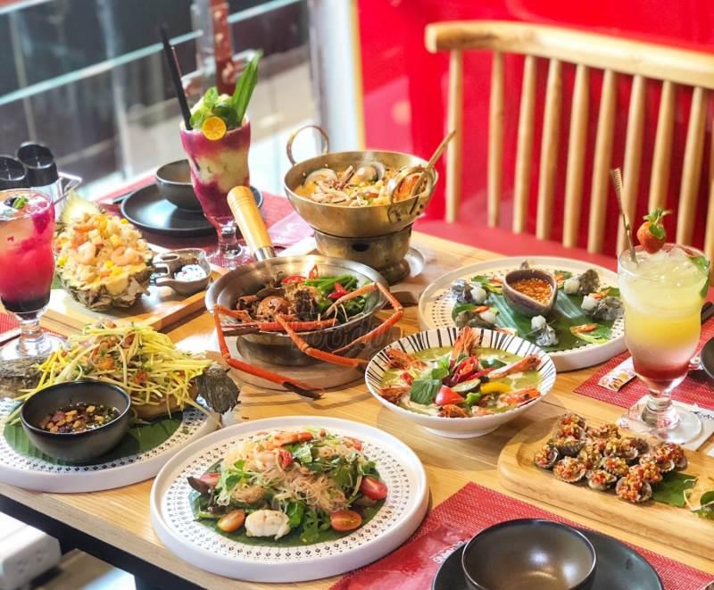 Chang Modern Thai Cuisine nổi tiếng với những món ăn ngon, chất lượng